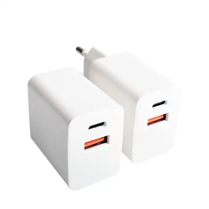 شارژر قابل حمل 12 ولت 1.67 آمپر USB C GaN شارژر سریع PD 20 وات قابل اعتماد