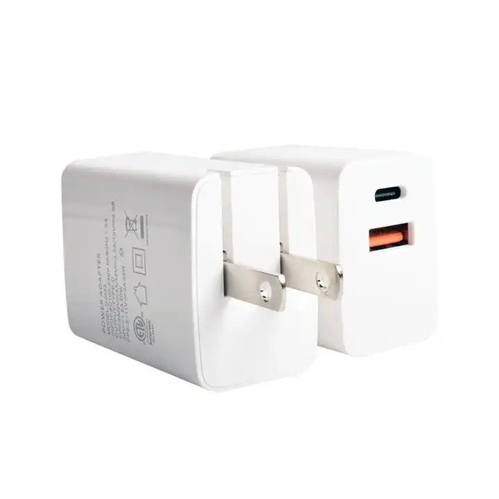 شارژر قابل حمل 12 ولت 1.67 آمپر USB C GaN شارژر سریع PD 20 وات قابل اعتماد