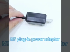 M7 Adaptore di alimentazione a montaggio murale